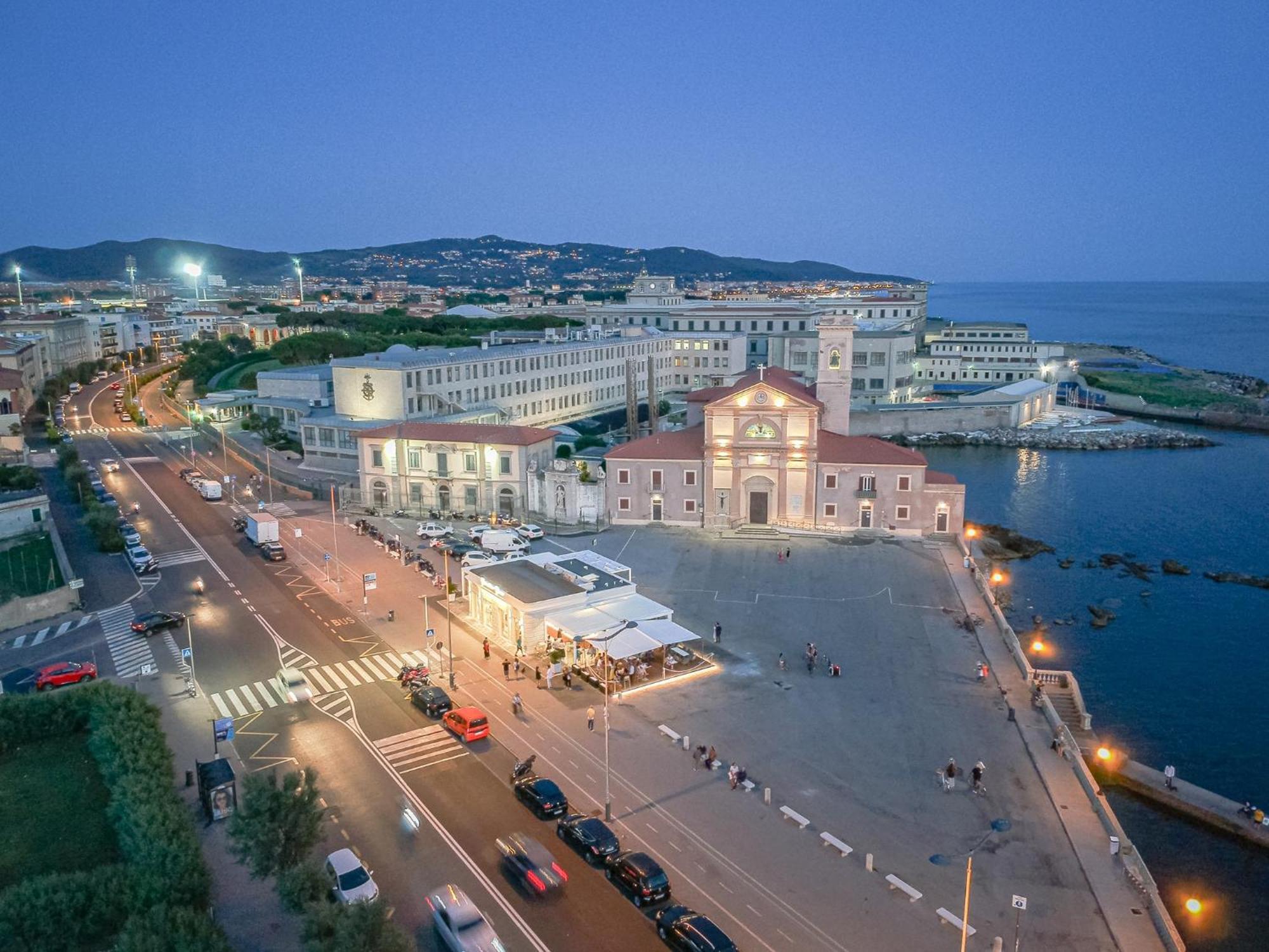 Eremomarino Apartment Livorno Luaran gambar